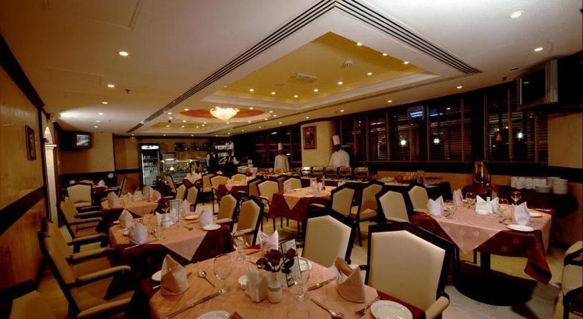 Signature Inn Al Riqqa Dubai Esterno foto