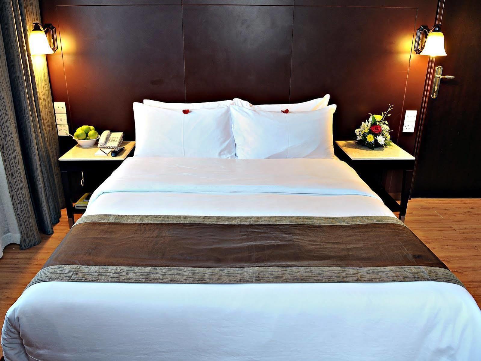 Signature Inn Al Riqqa Dubai Esterno foto