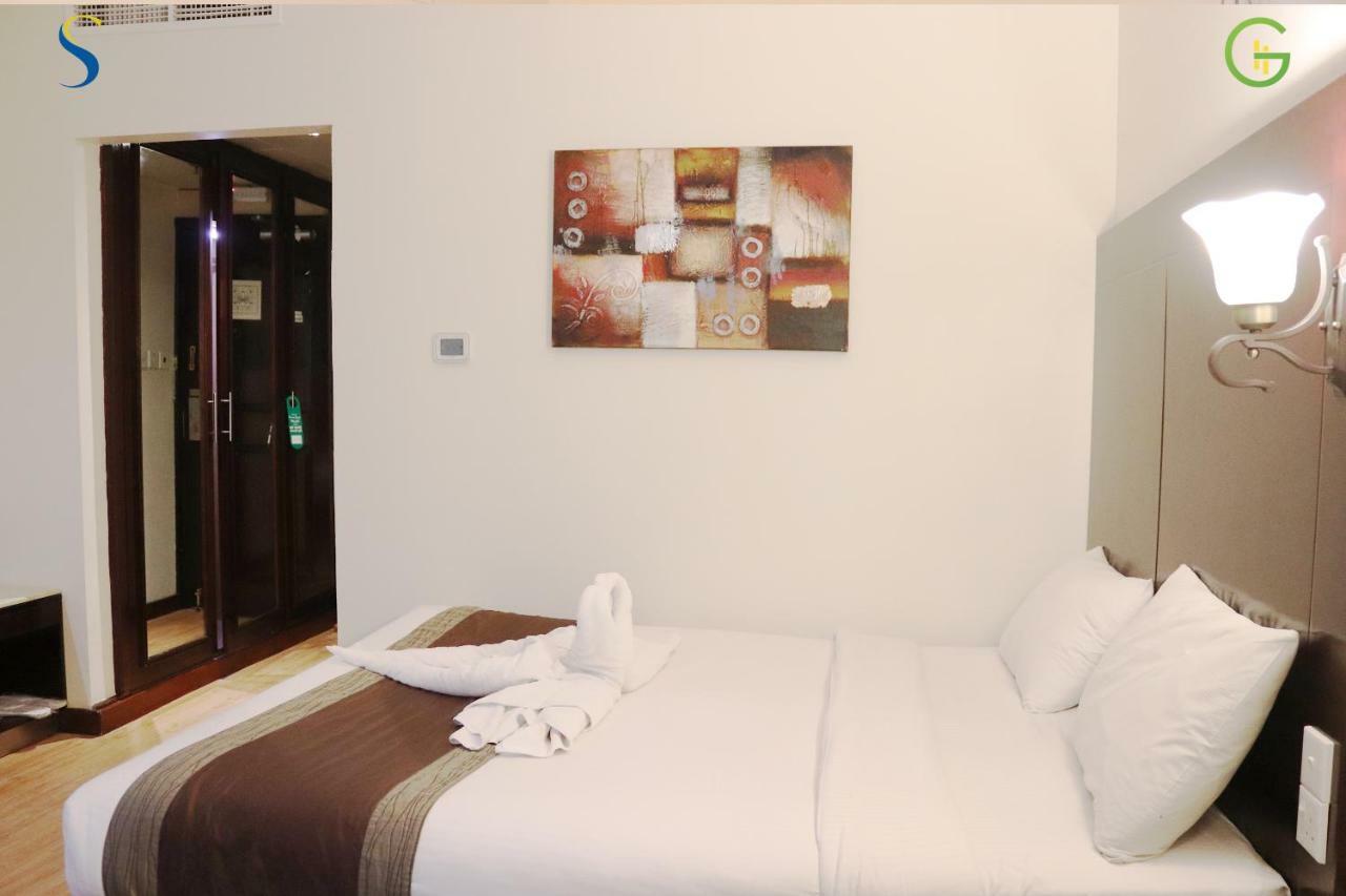 Signature Inn Al Riqqa Dubai Esterno foto
